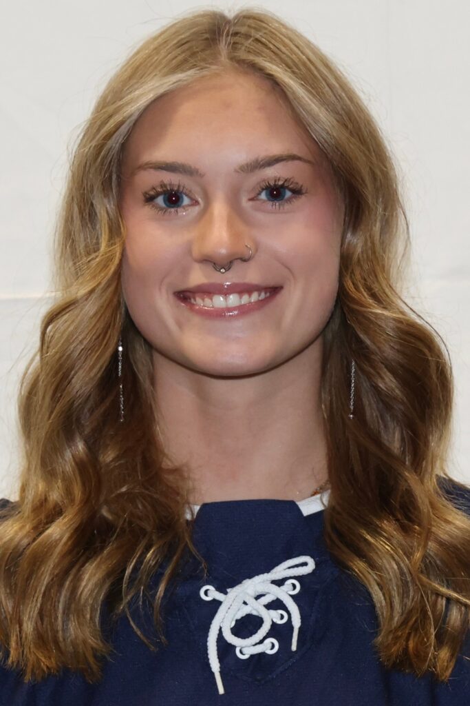 Emma Loftin headshot